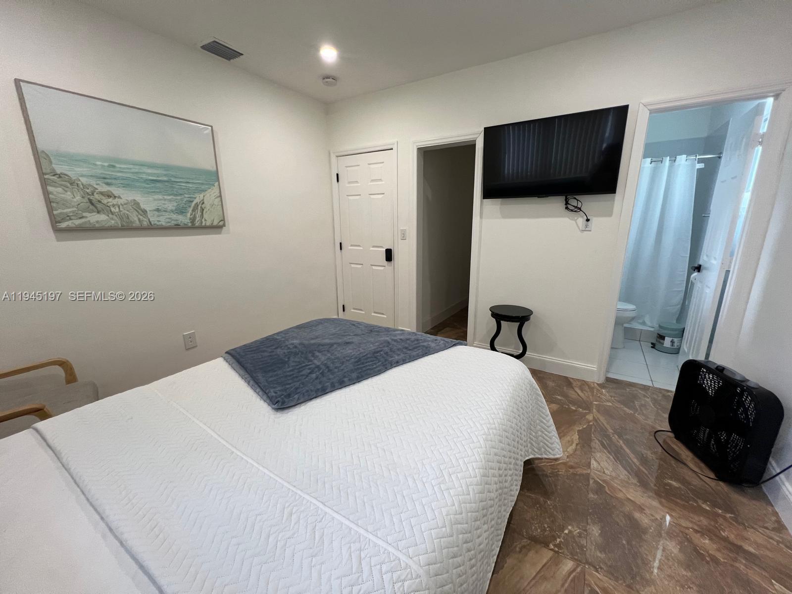 1735 NE 157th Ter