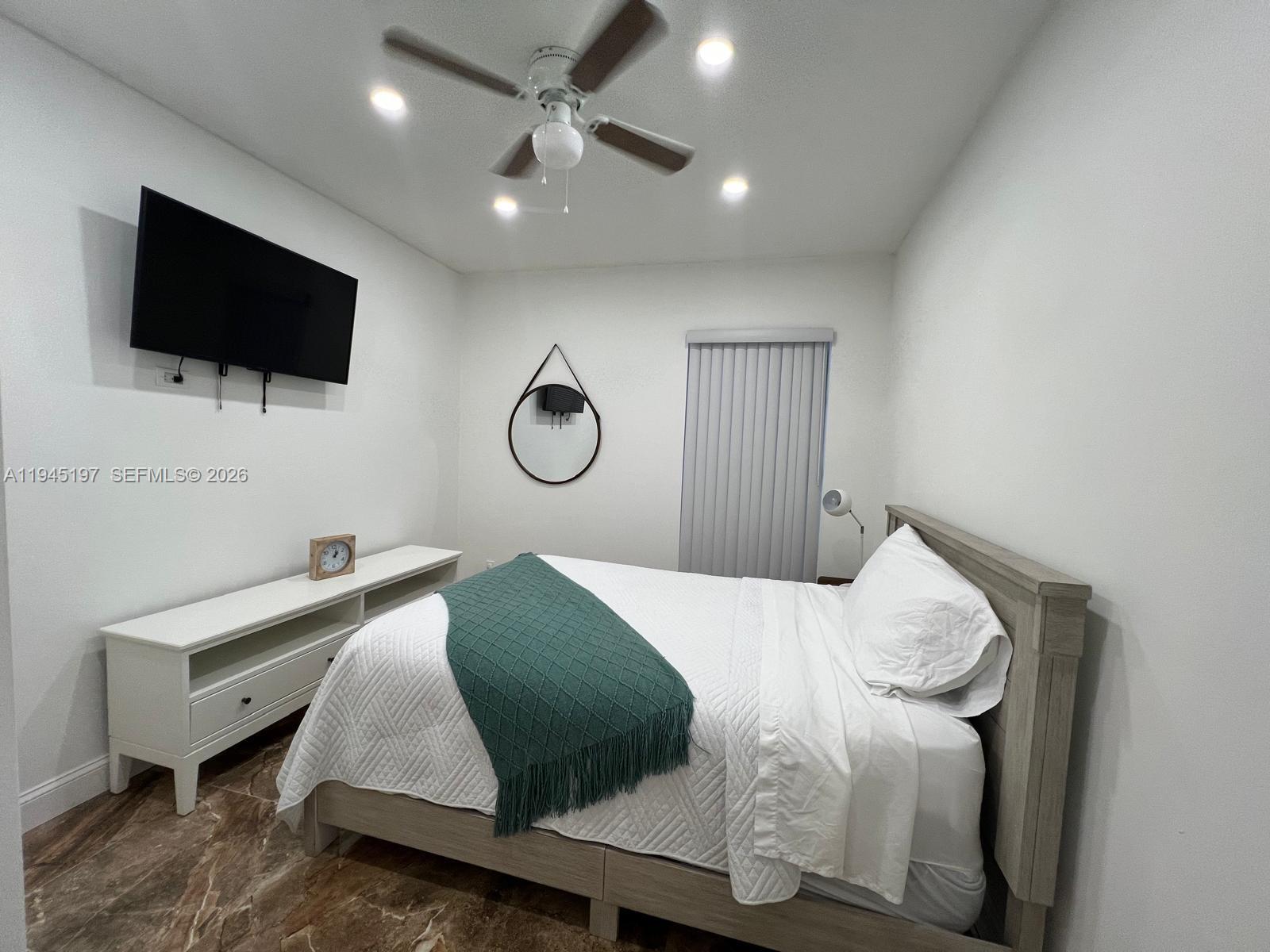 1735 NE 157th Ter