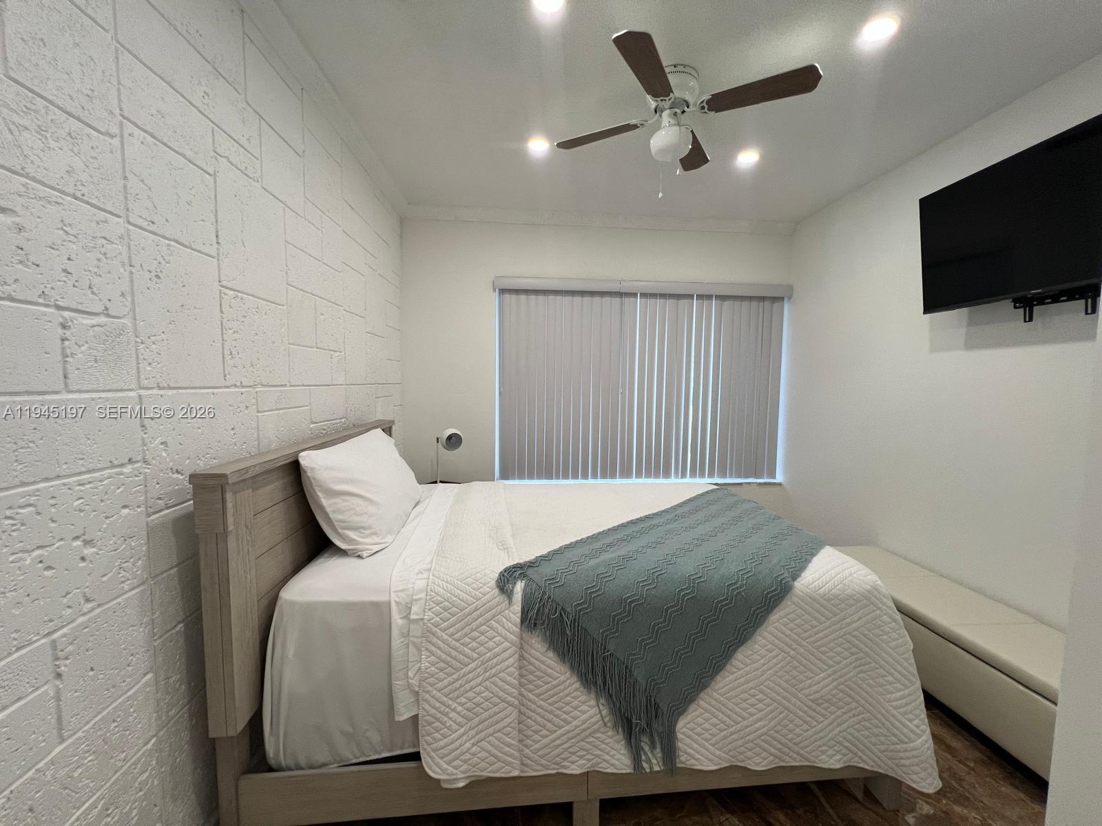 1735 NE 157th Ter
