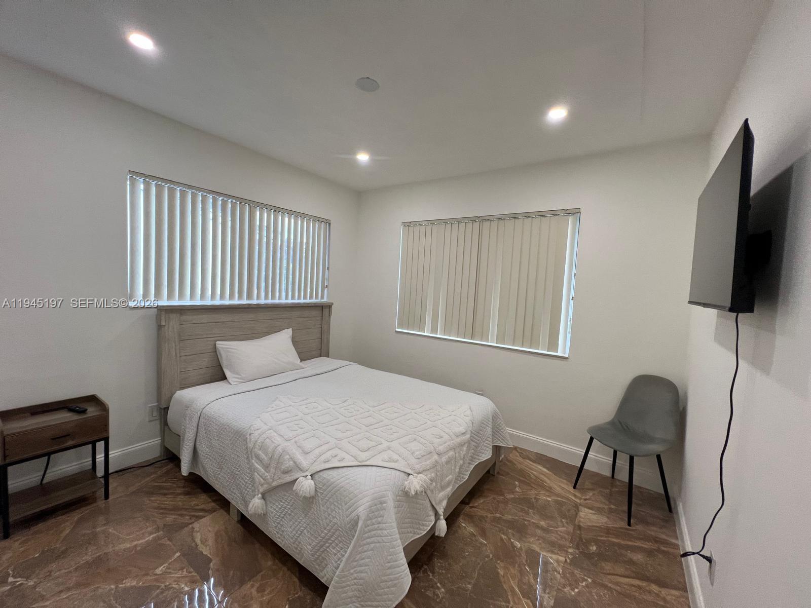 1735 NE 157th Ter