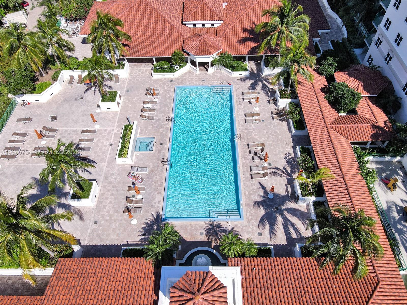 20000 E Country Club Dr # 1014