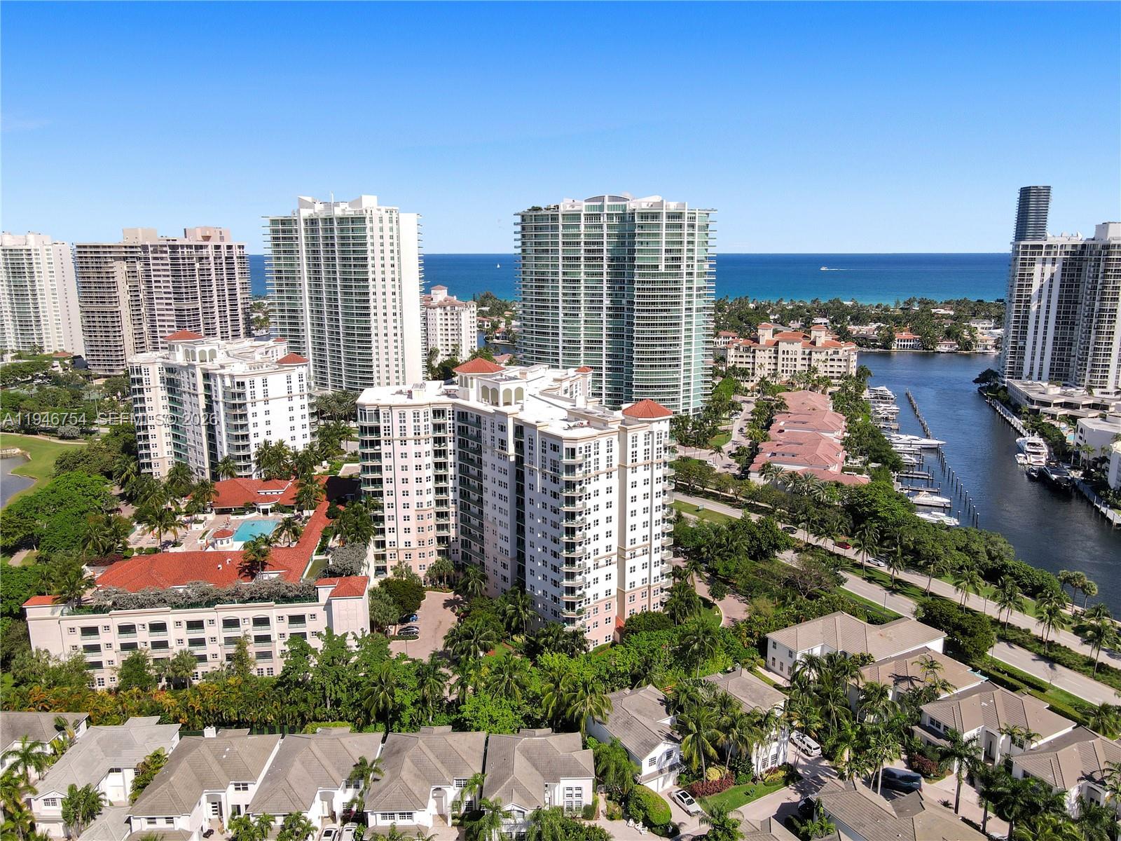 20000 E Country Club Dr # 1014