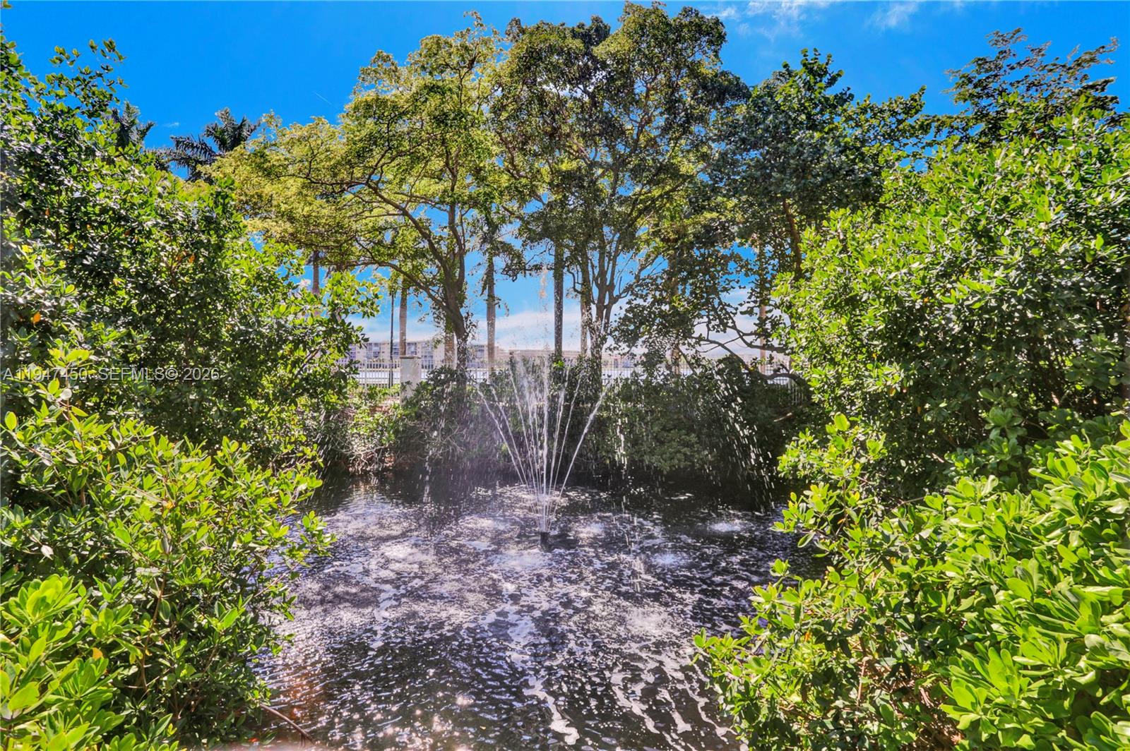 2851 NE 183rd St # 2214E