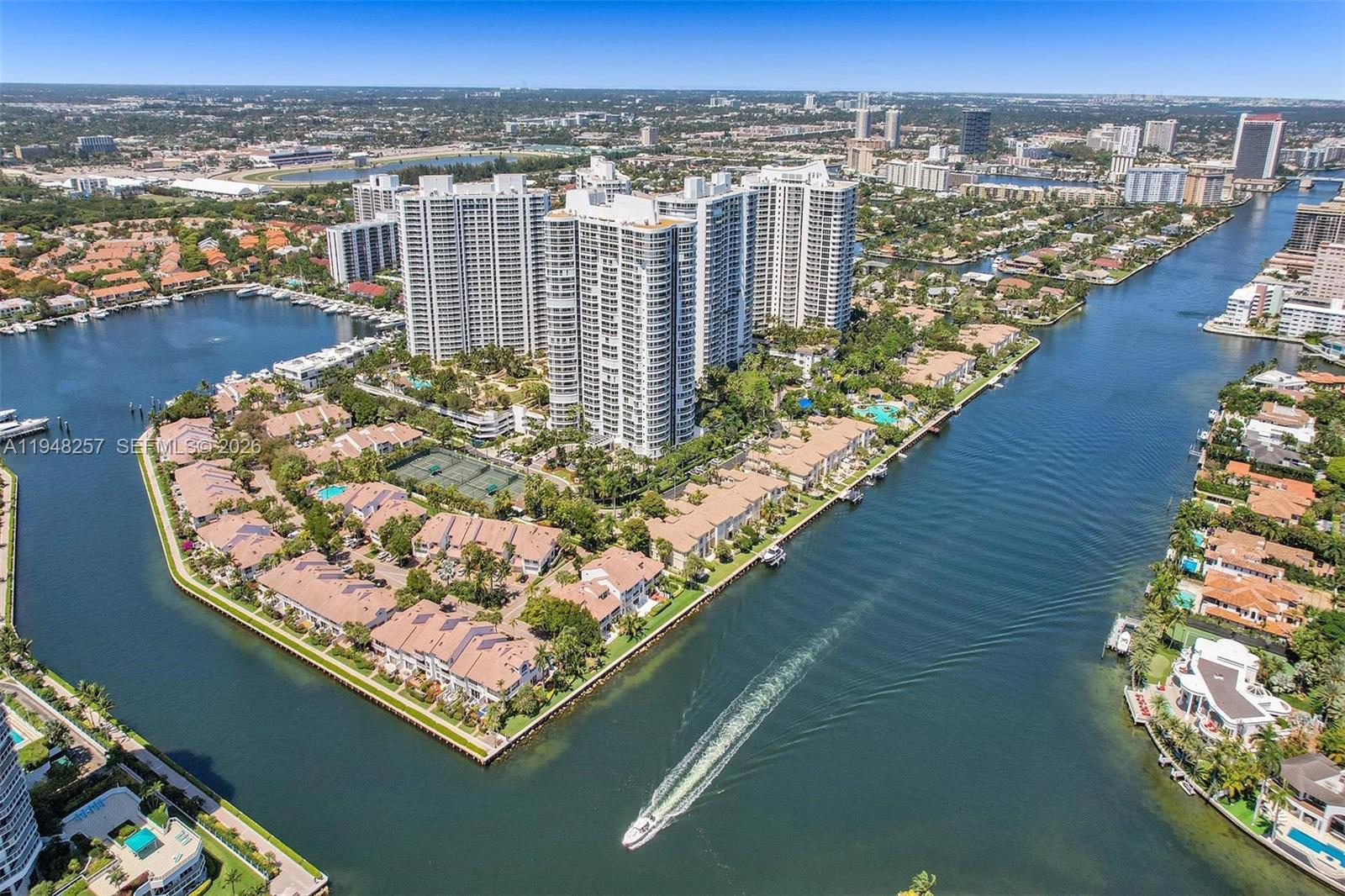 21050 Point Pl # 3104