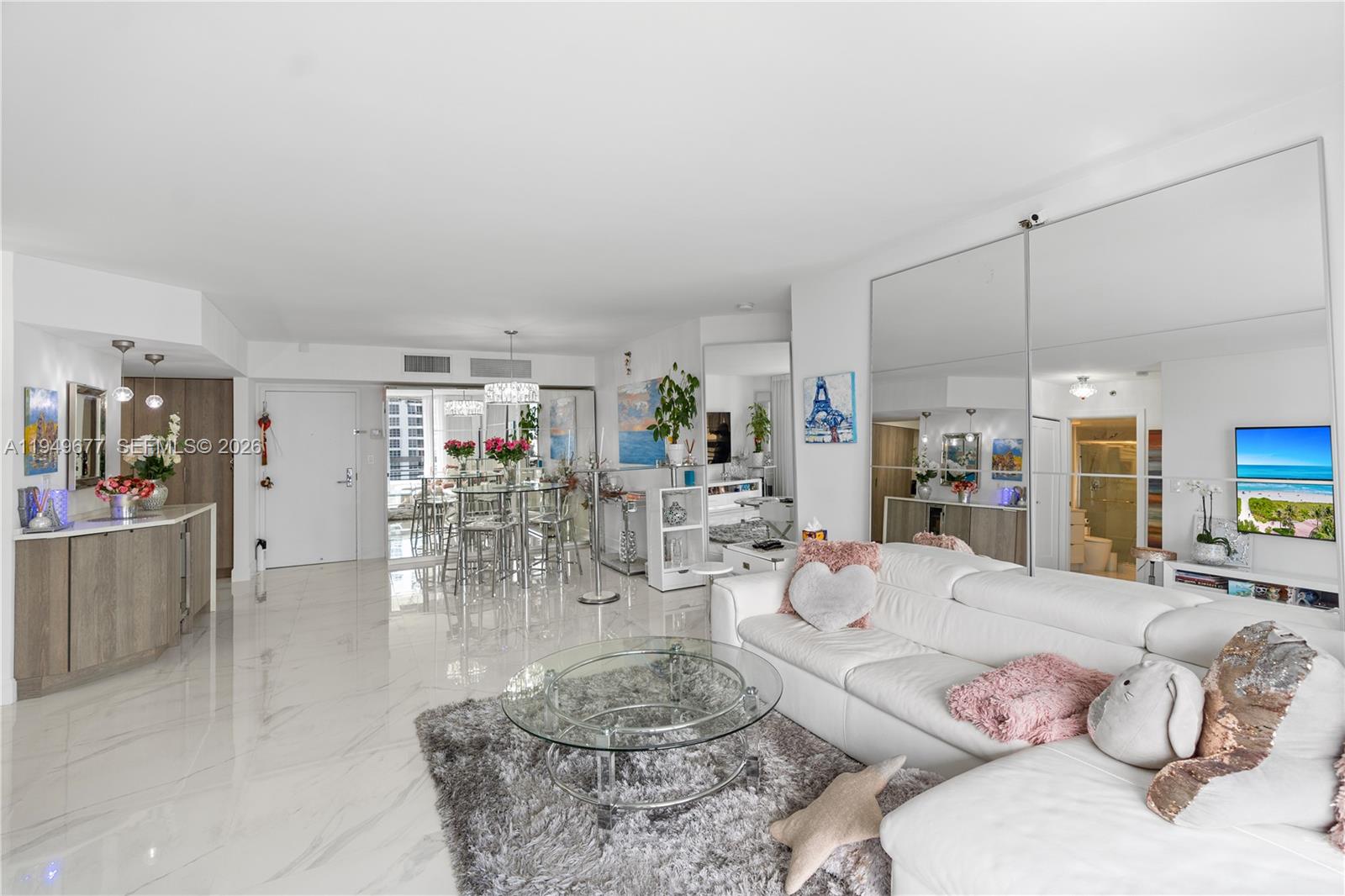 3600 Mystic Pointe Dr # 1017