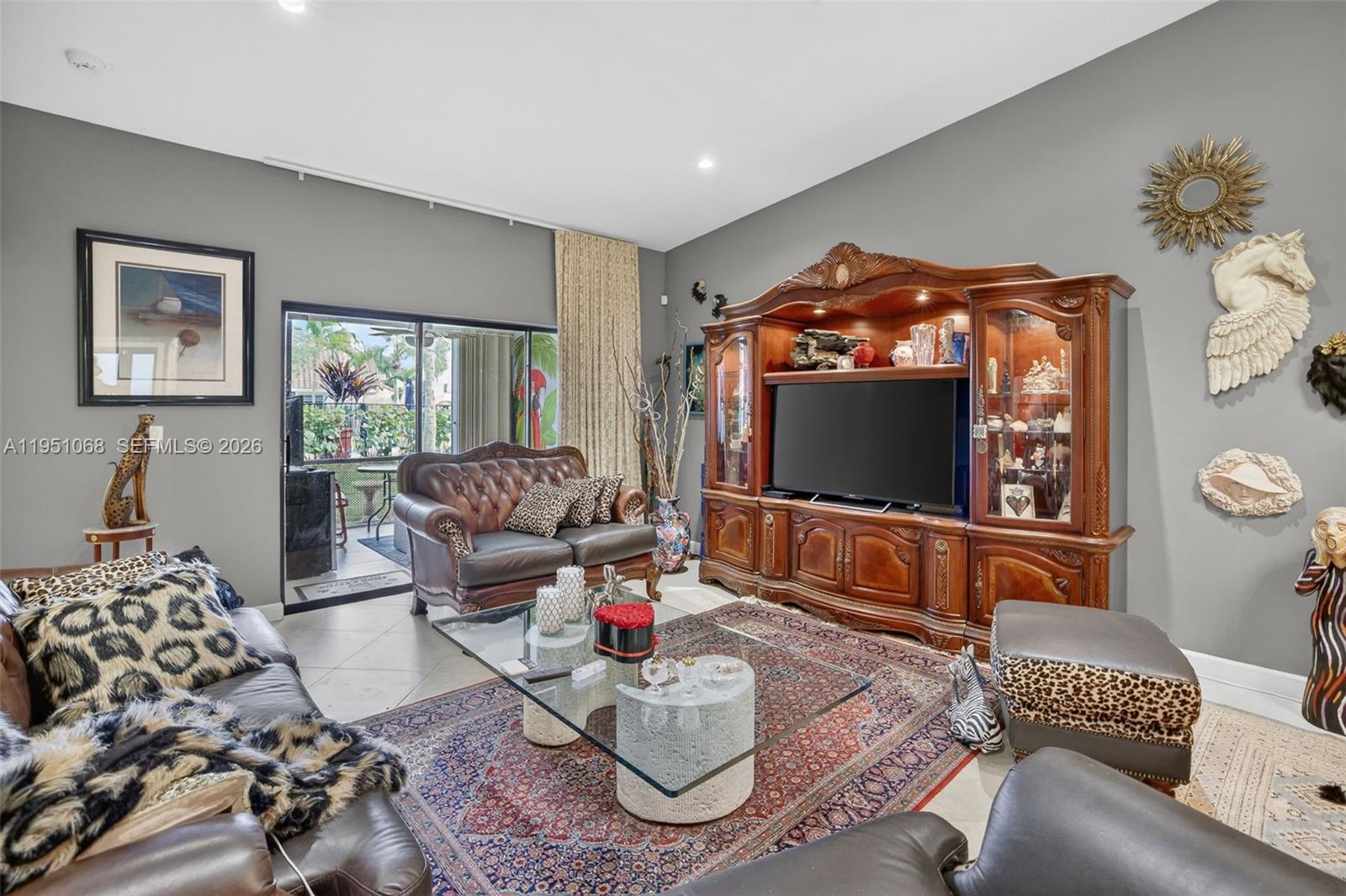 21248 Harbor Way # 24 Unit: 243-24