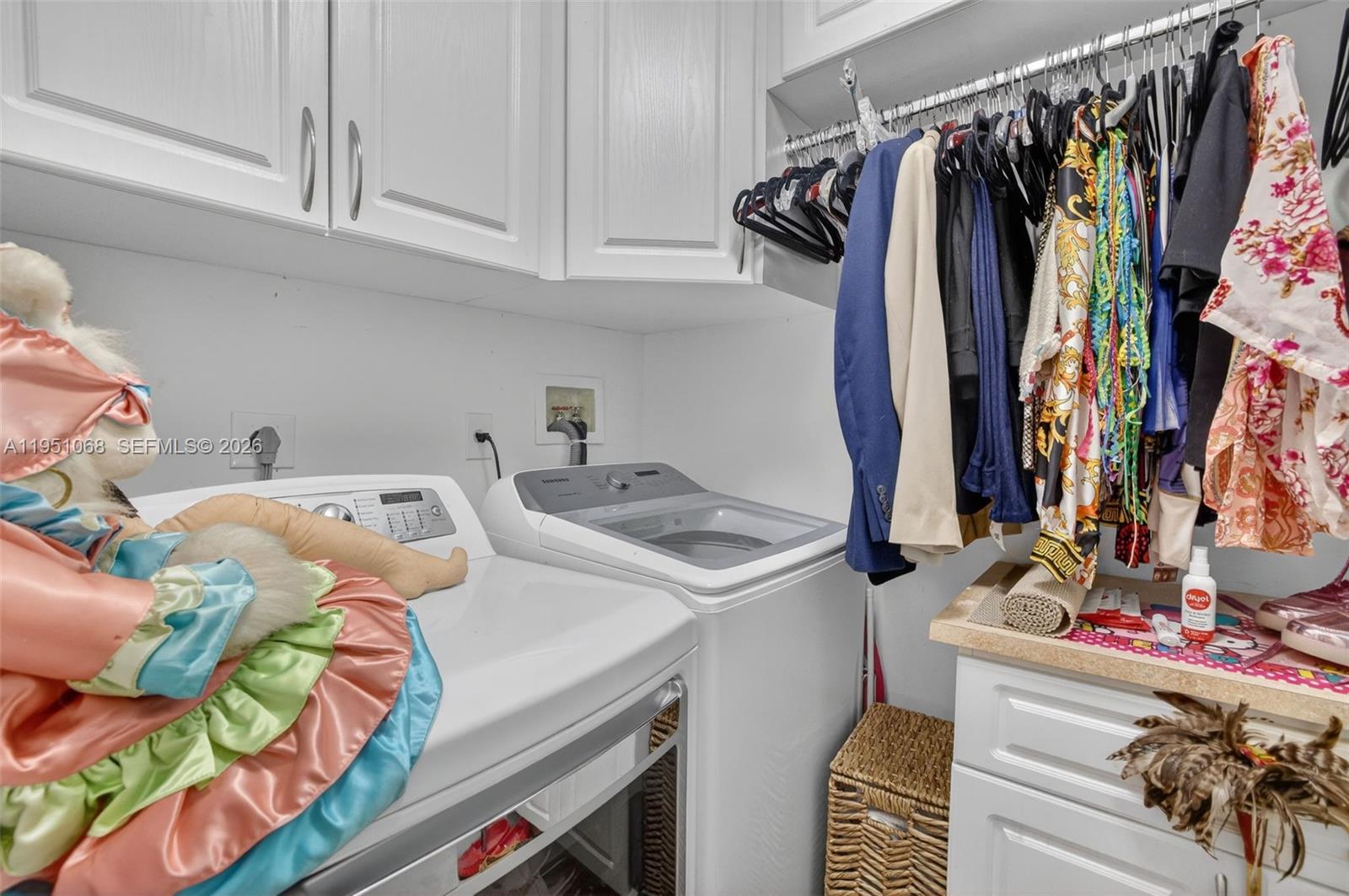 21248 Harbor Way # 24 Unit: 243-24