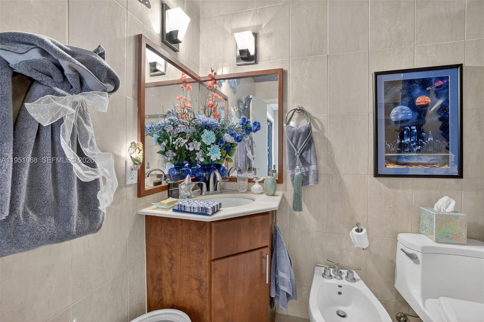 21248 Harbor Way # 24 Unit: 243-24