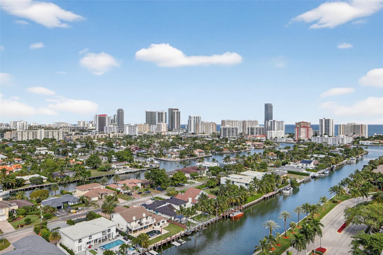 3598 Yacht Club Dr Unit: PH2002