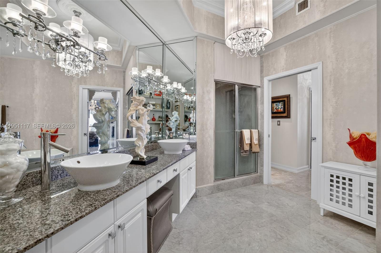 3598 Yacht Club Dr Unit: PH2002