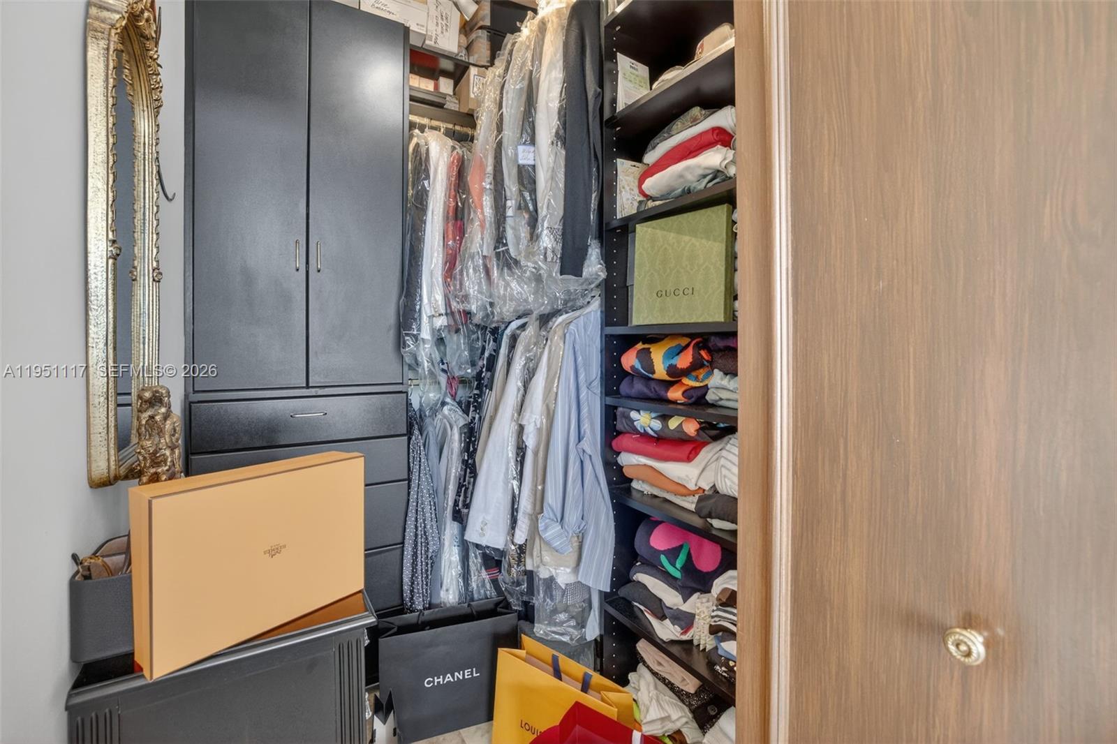 3598 Yacht Club Dr Unit: PH2002