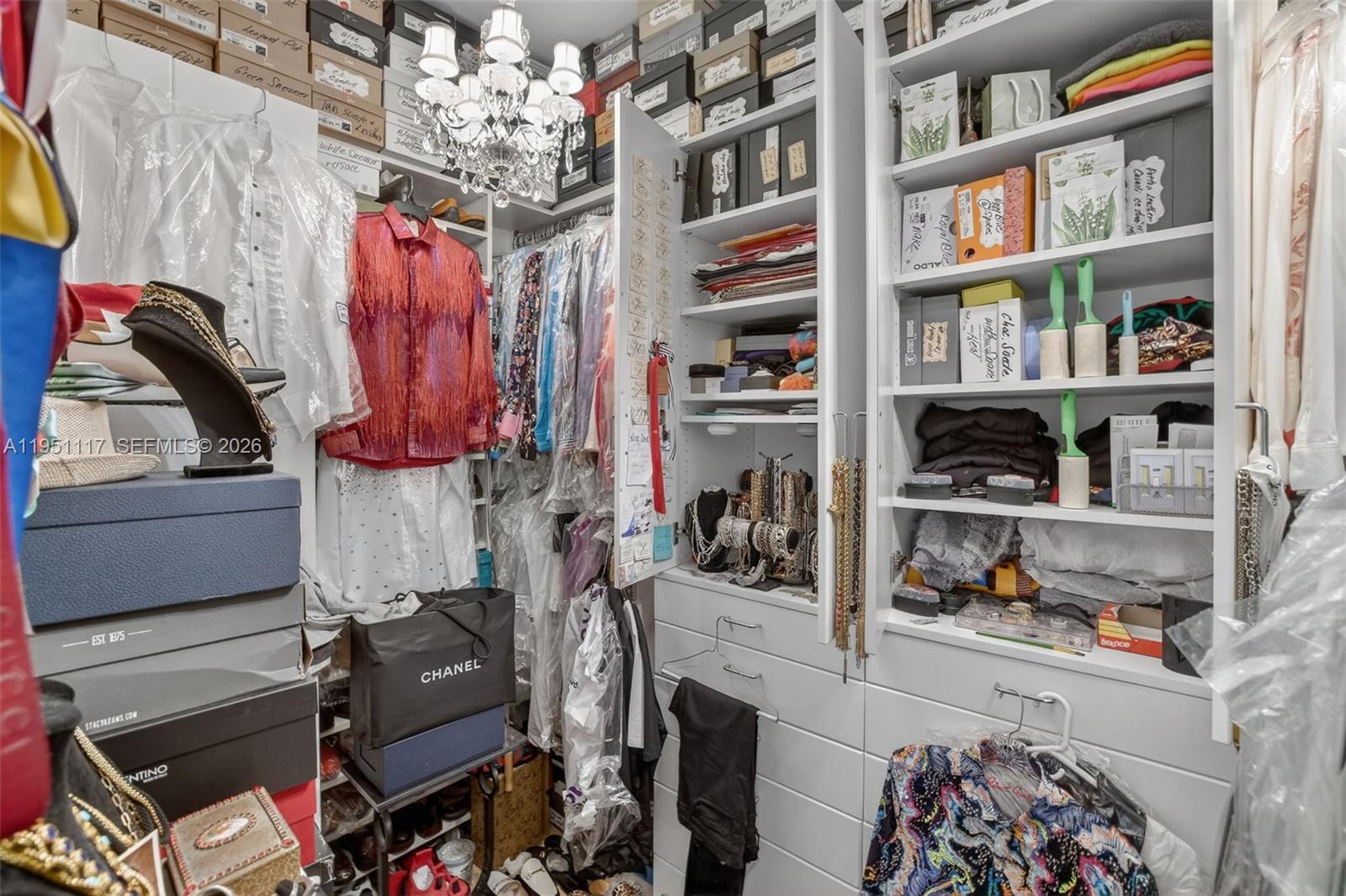 3598 Yacht Club Dr Unit: PH2002