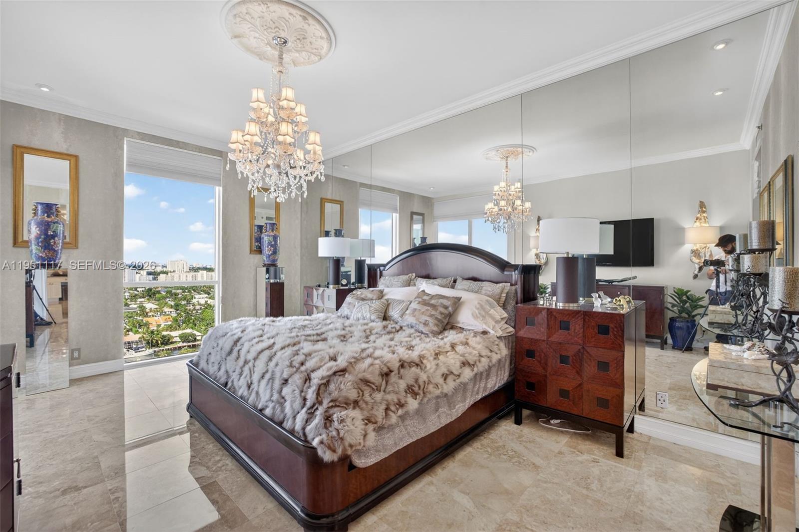 3598 Yacht Club Dr Unit: PH2002