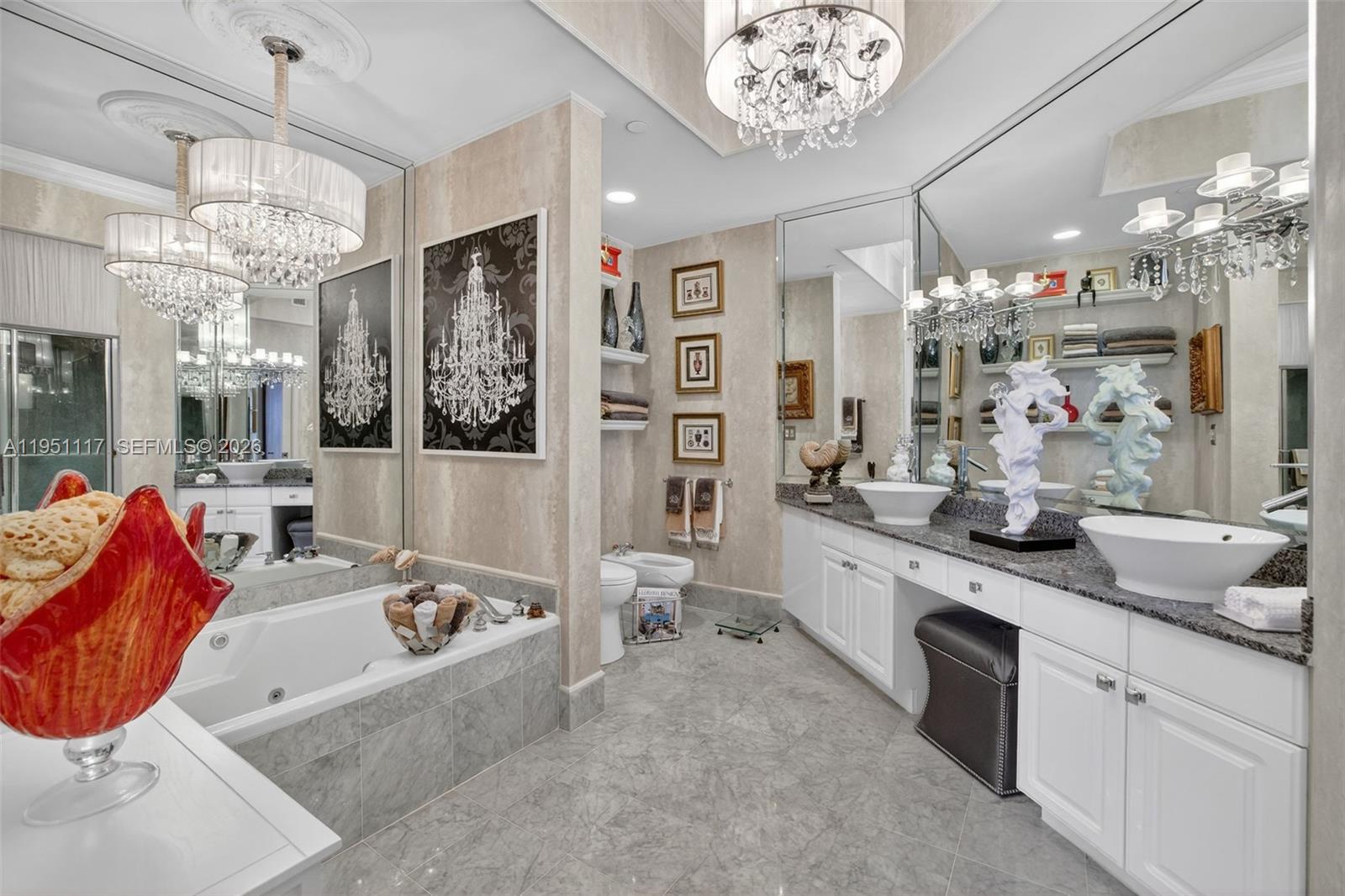 3598 Yacht Club Dr Unit: PH2002