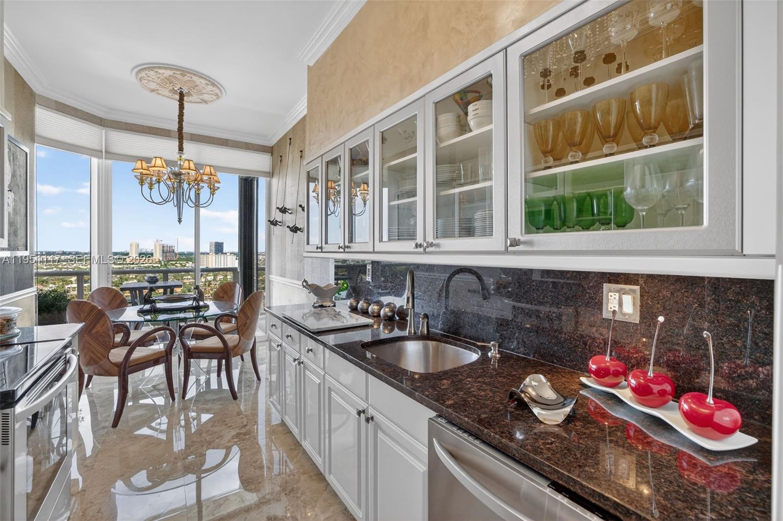 3598 Yacht Club Dr Unit: PH2002