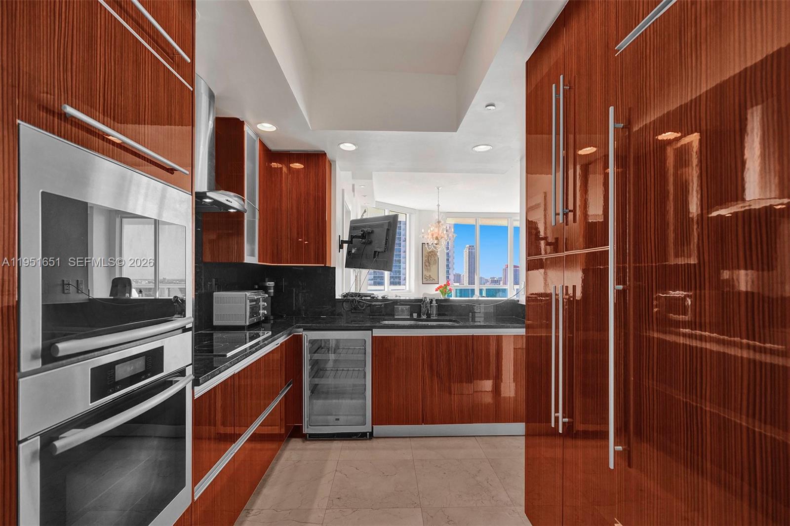 2711 S Ocean Dr # 2306