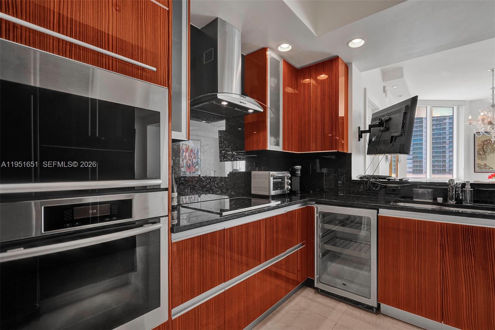 2711 S Ocean Dr # 2306