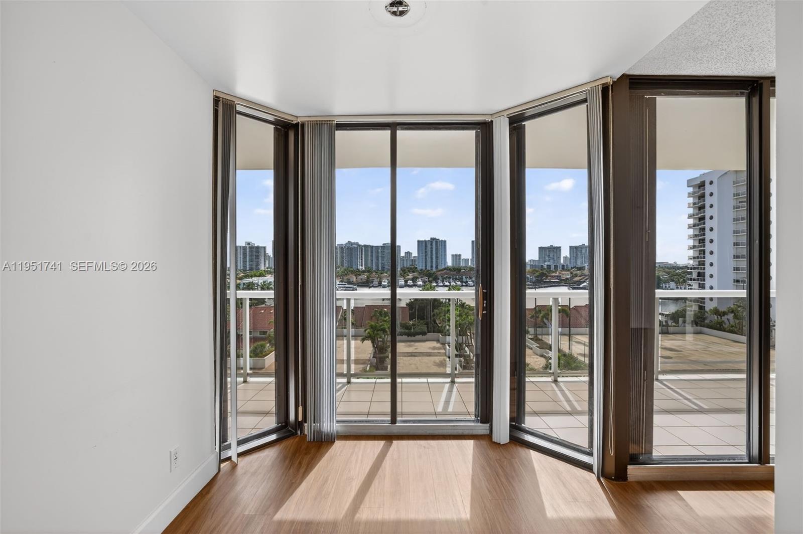 3640 Yacht Club Dr # 708