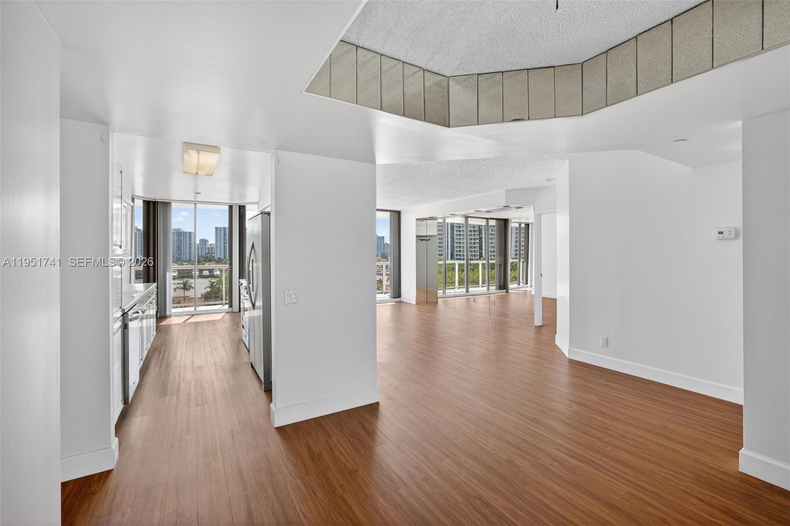 3640 Yacht Club Dr # 708