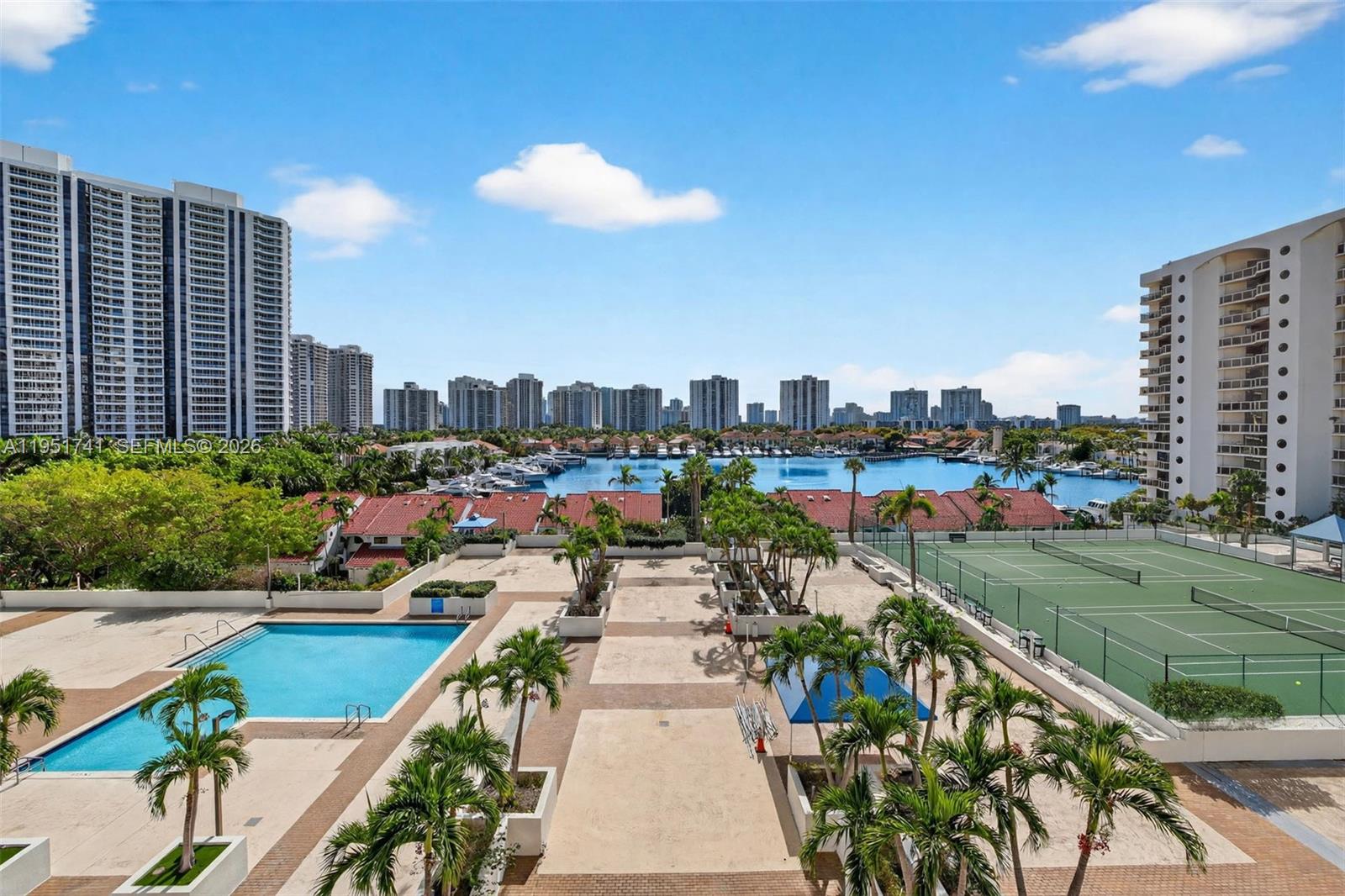 3640 Yacht Club Dr # 708