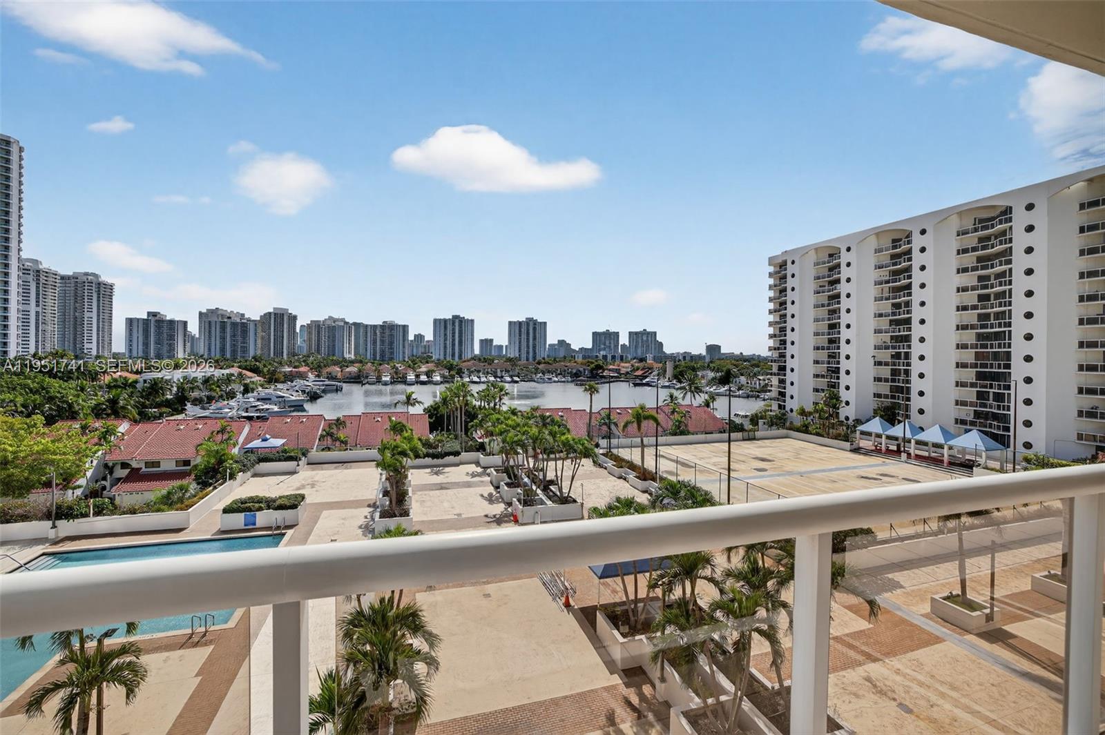 3640 Yacht Club Dr # 708