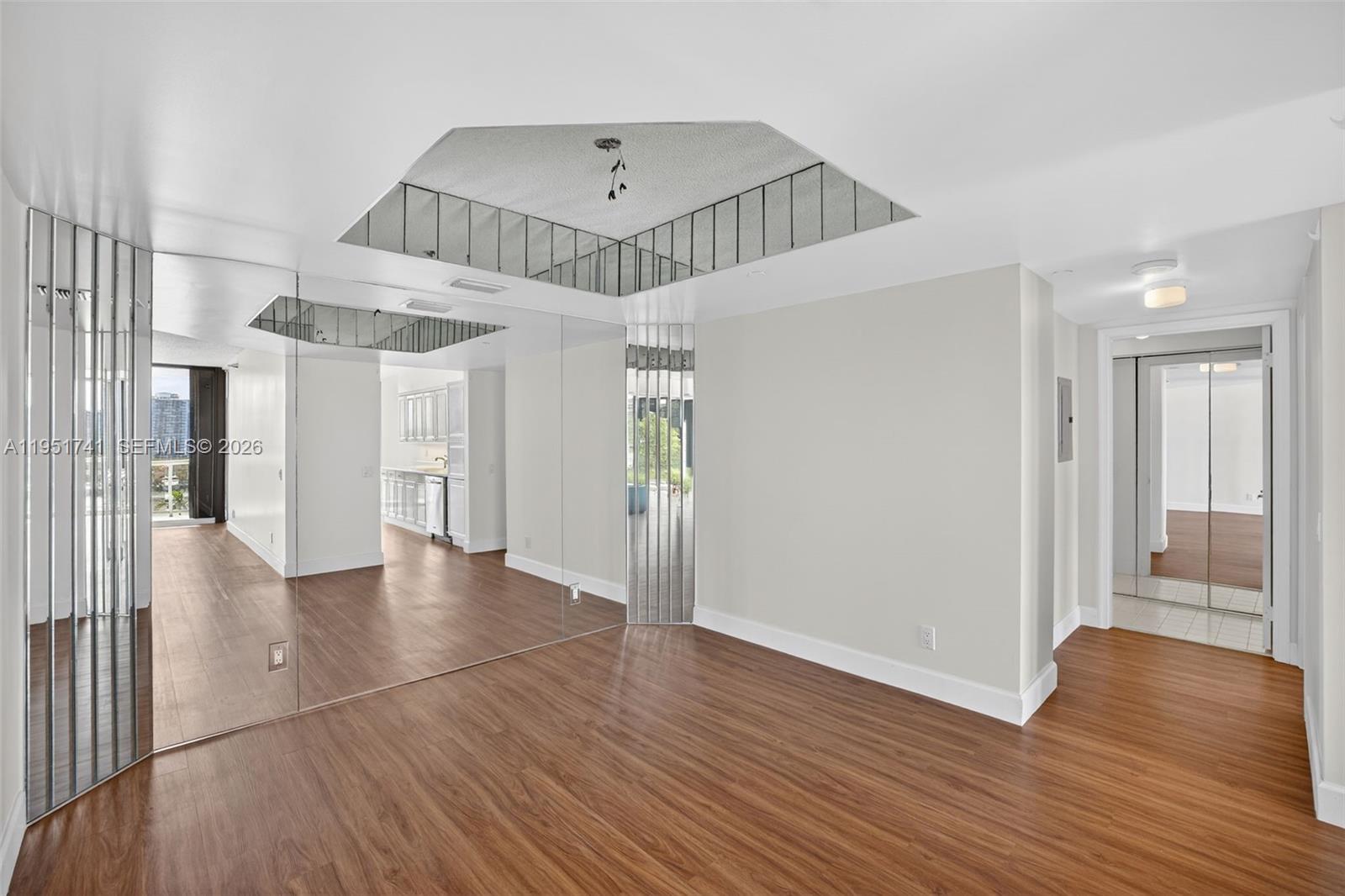 3640 Yacht Club Dr # 708