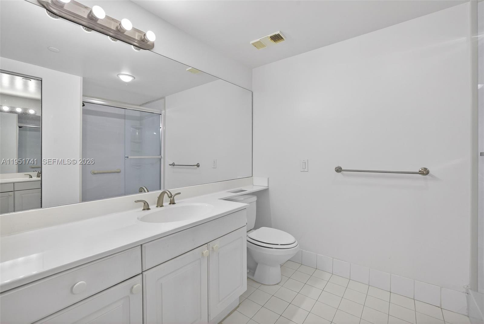 3640 Yacht Club Dr # 708