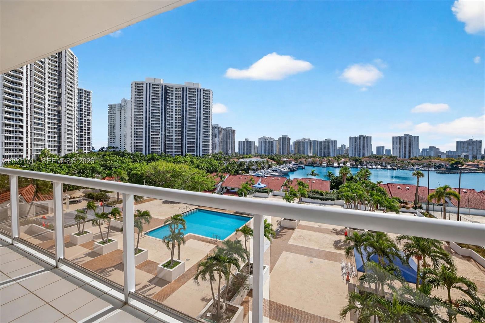 3640 Yacht Club Dr # 708