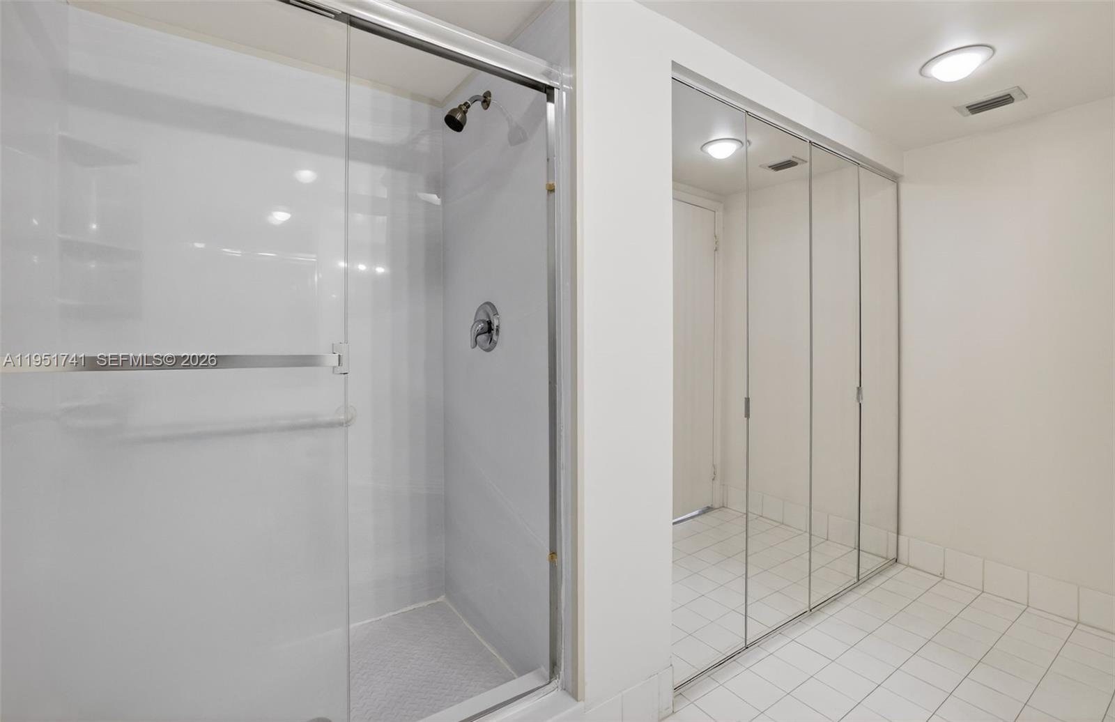 3640 Yacht Club Dr # 708