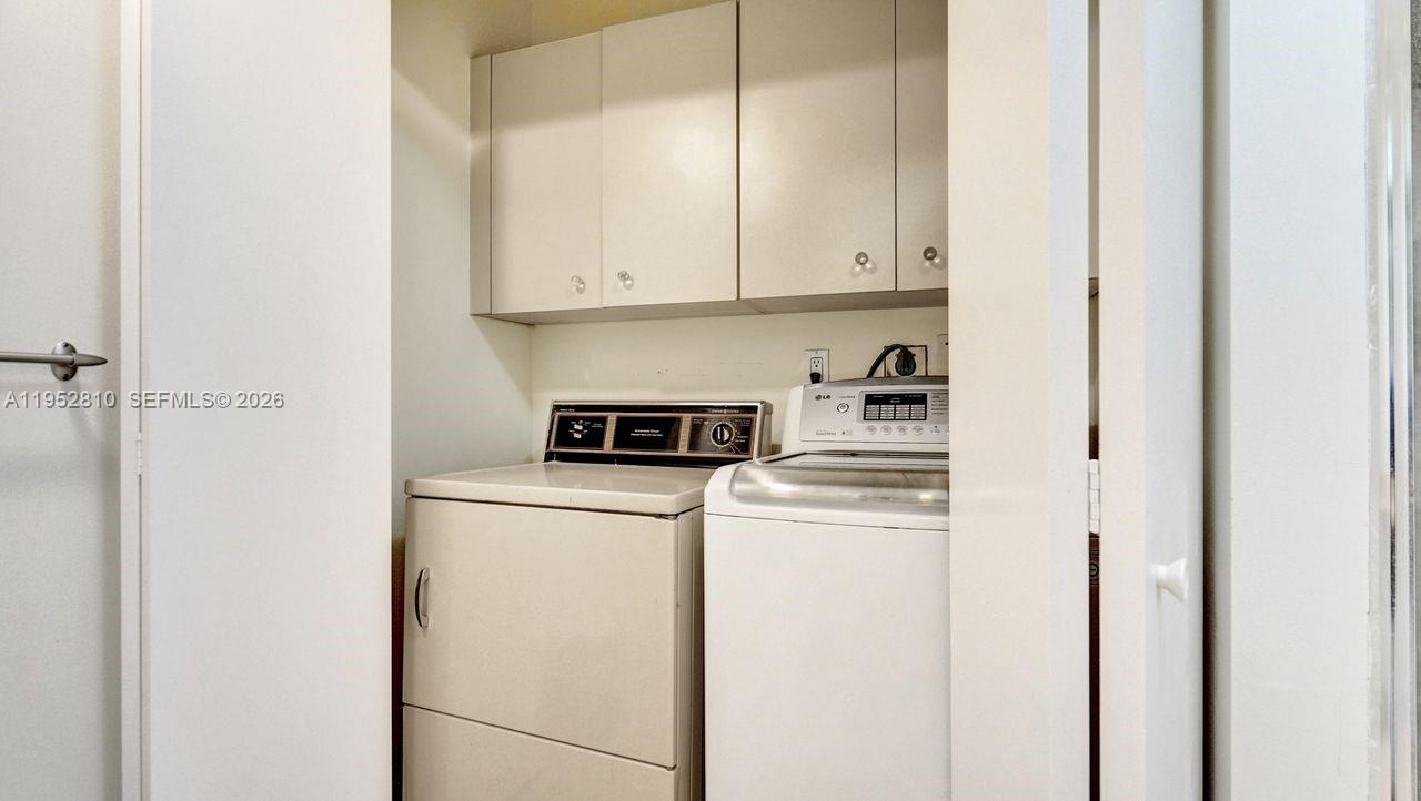 20281 E Country Club Dr # 809