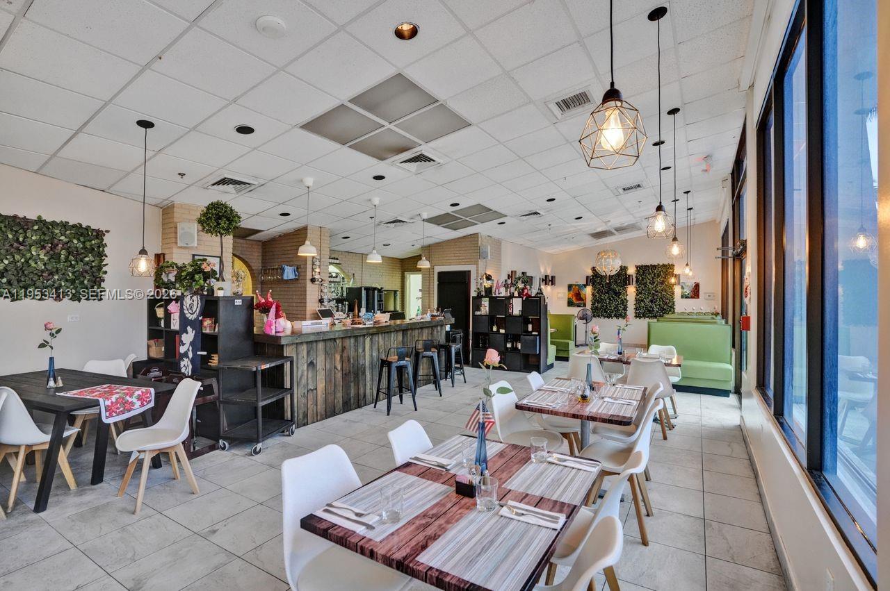 100 Bayview Dr # 1401