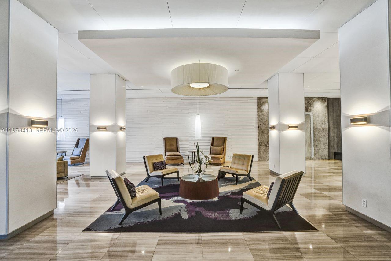 100 Bayview Dr # 1401