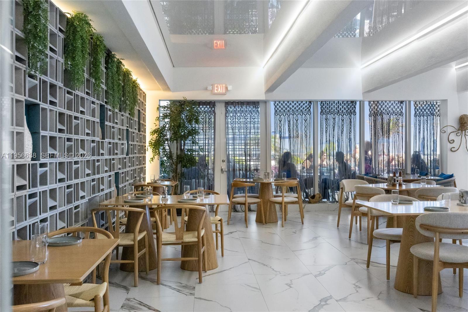 1904 S Ocean Dr # 1708