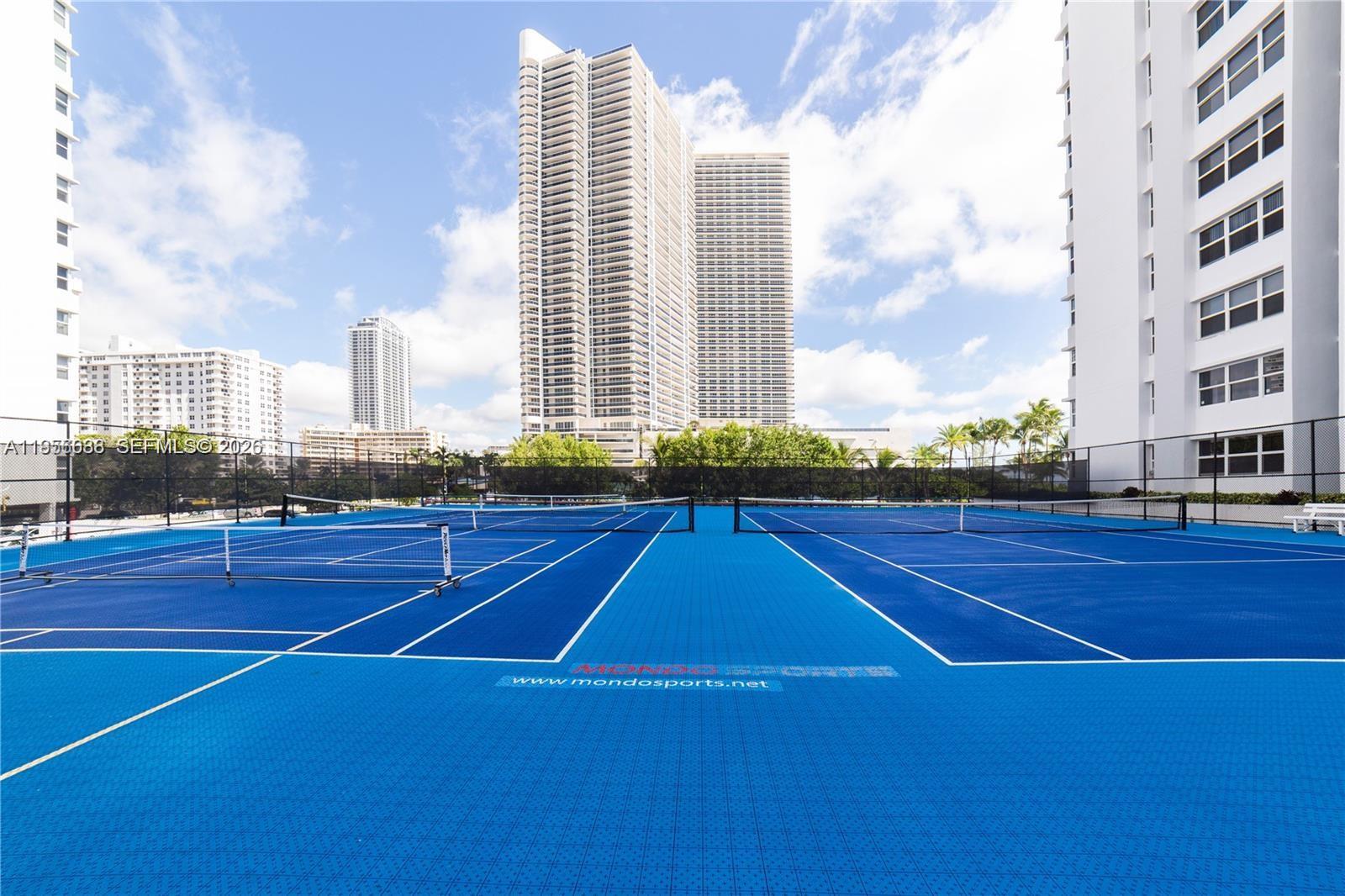 1904 S Ocean Dr # 1708