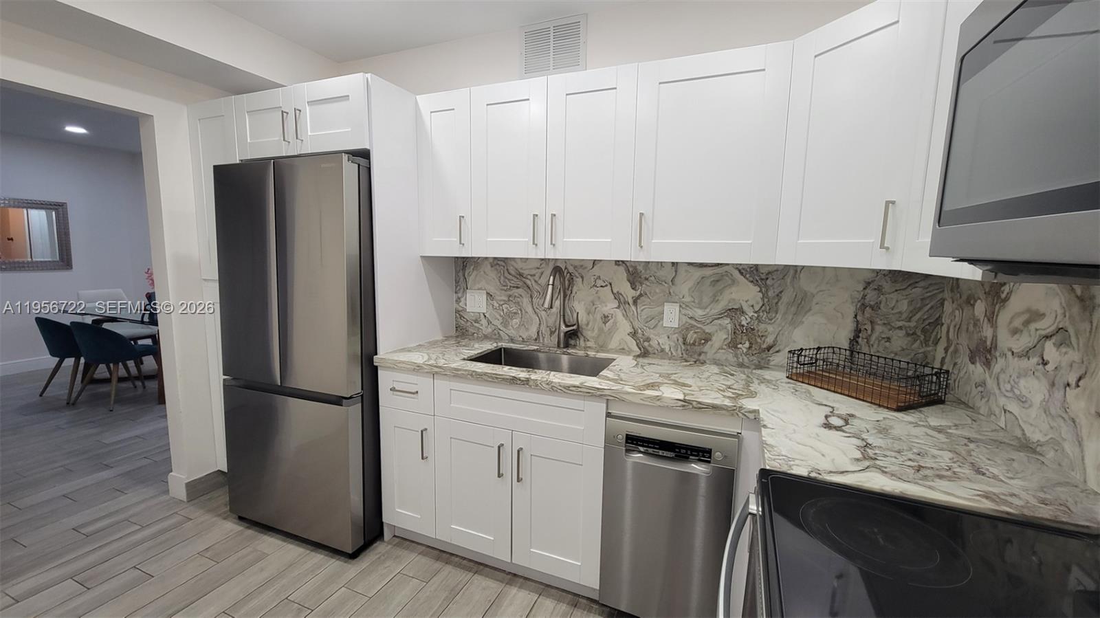 1965 S Ocean Dr Unit: ME