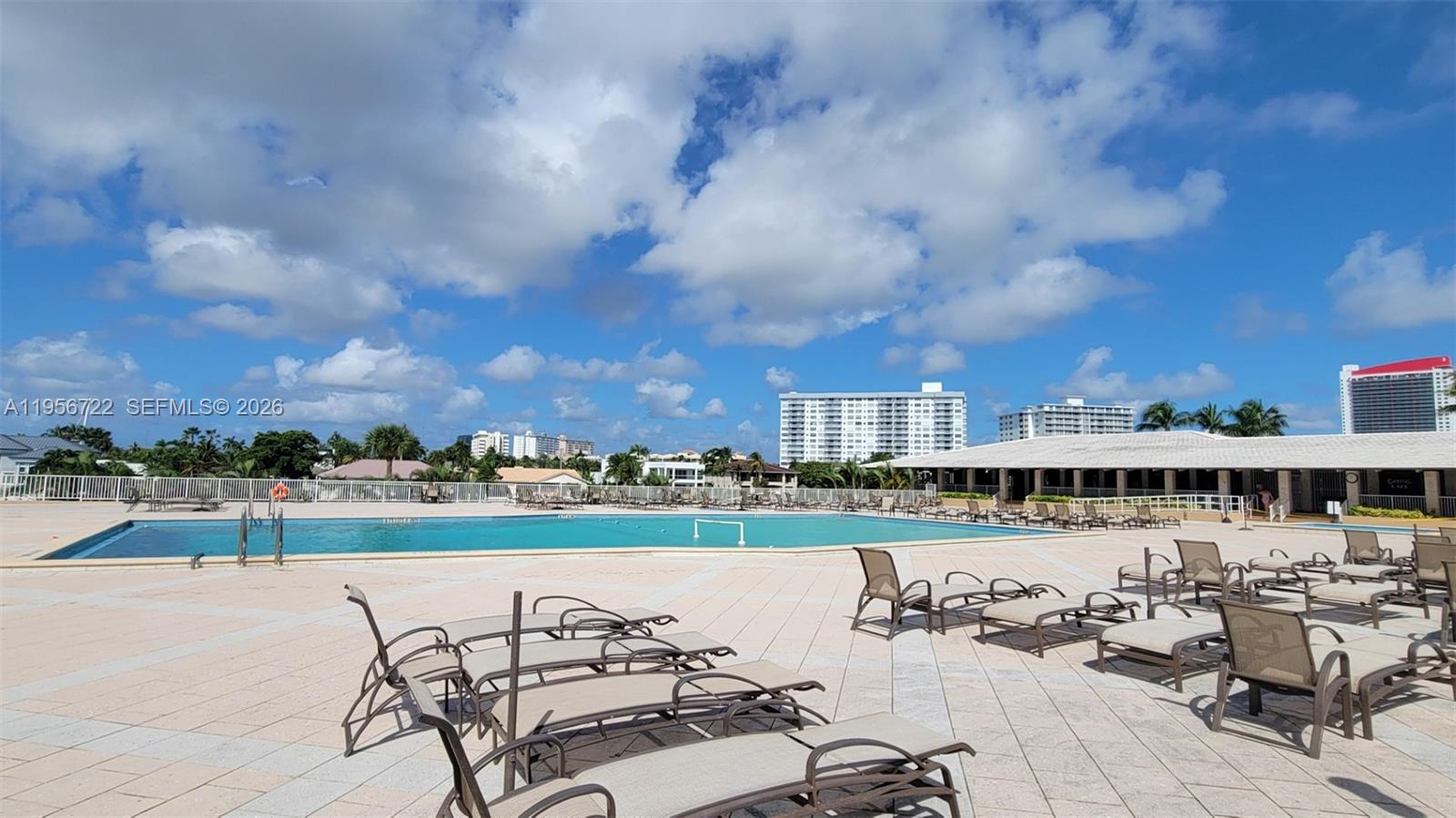 1965 S Ocean Dr Unit: ME