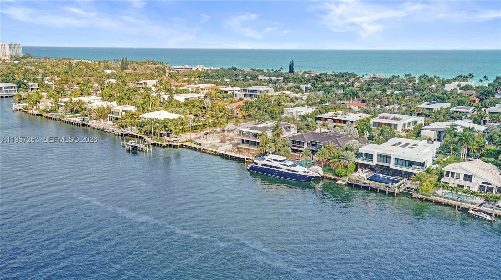 20201 E Country Club Dr # 1808