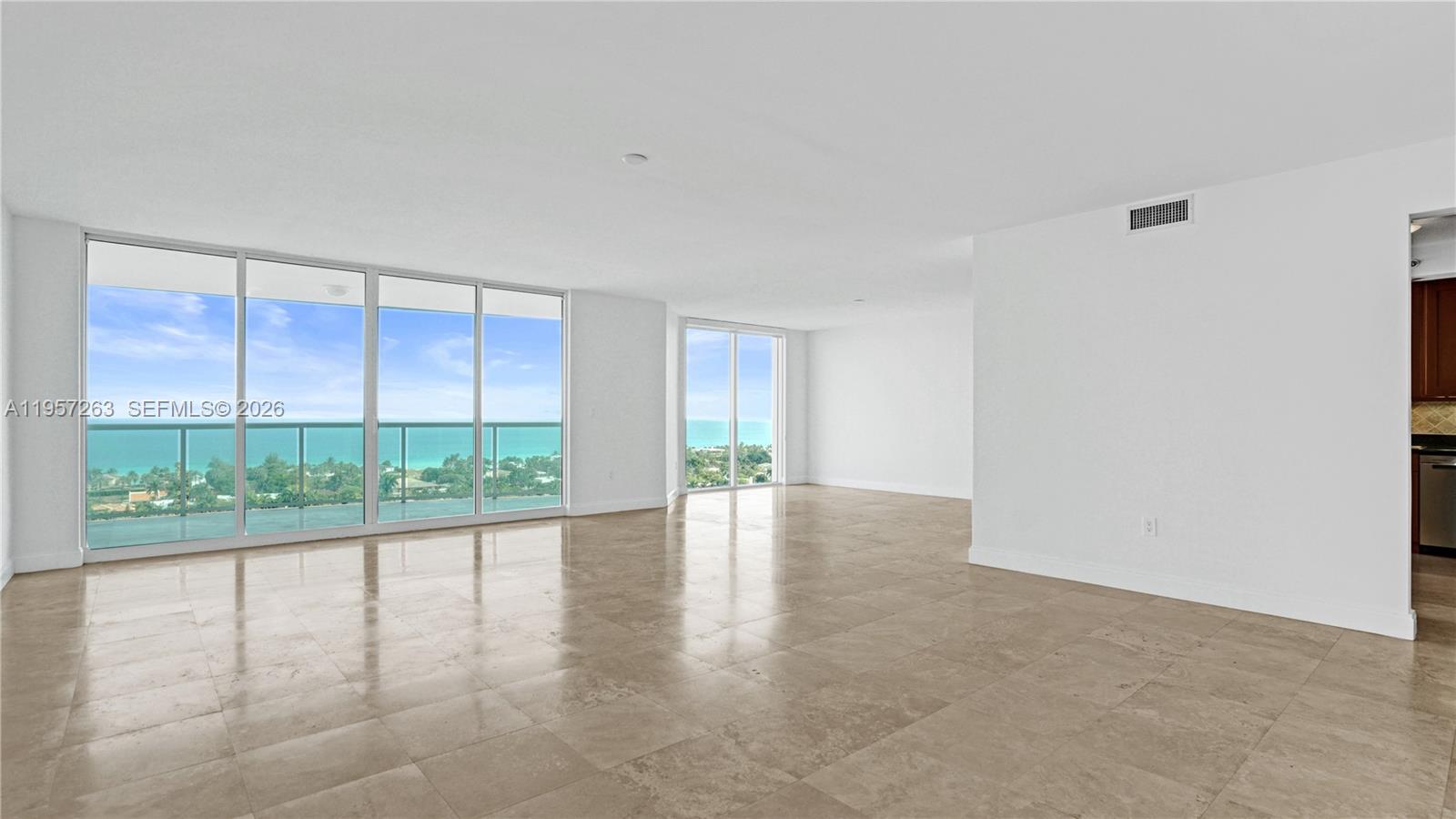 20201 E Country Club Dr # 1808