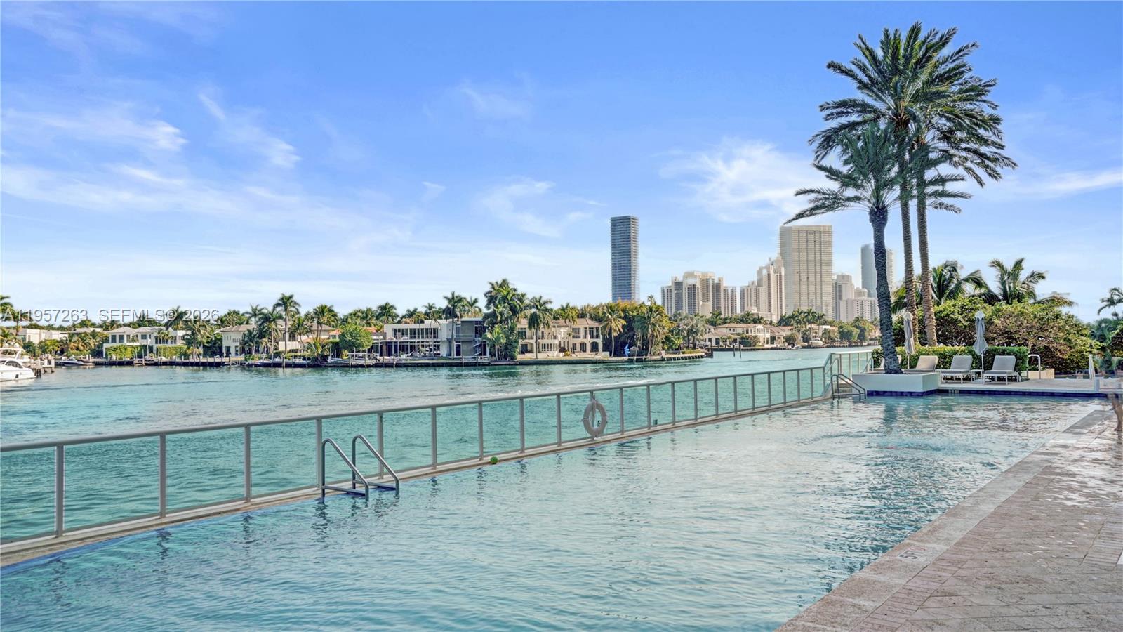 20201 E Country Club Dr # 1808