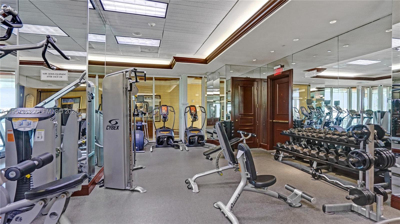 20201 E Country Club Dr # 1808