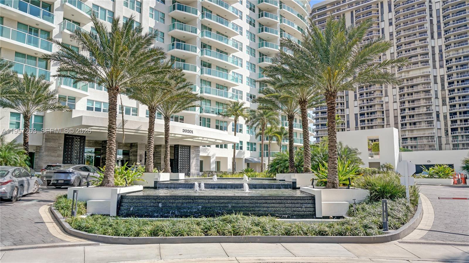 20201 E Country Club Dr # 1808