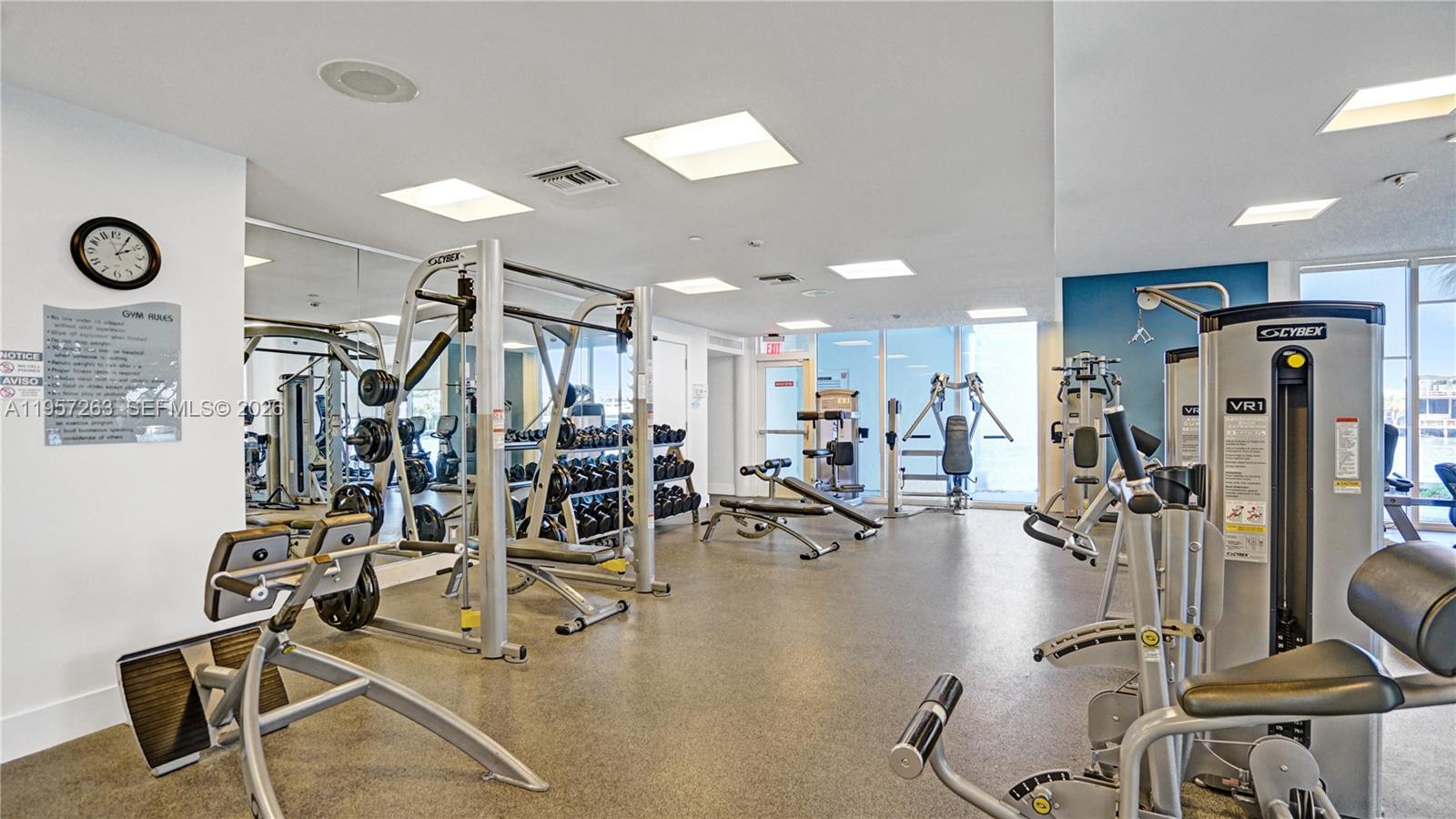 20201 E Country Club Dr # 1808