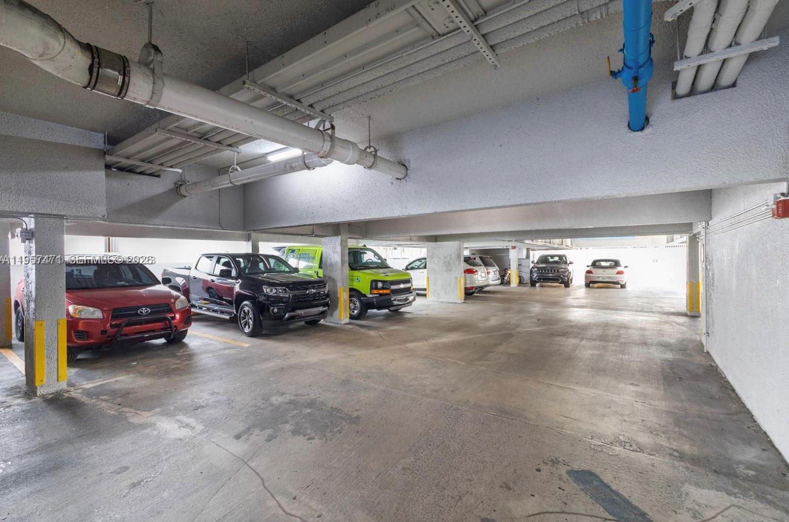 1345 Lincoln Rd # 604