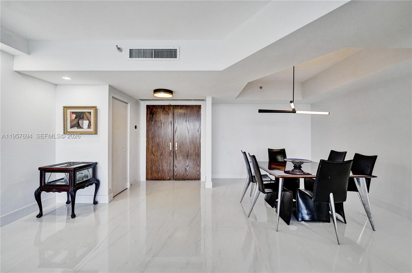 20281 E Country Club Dr # 1503