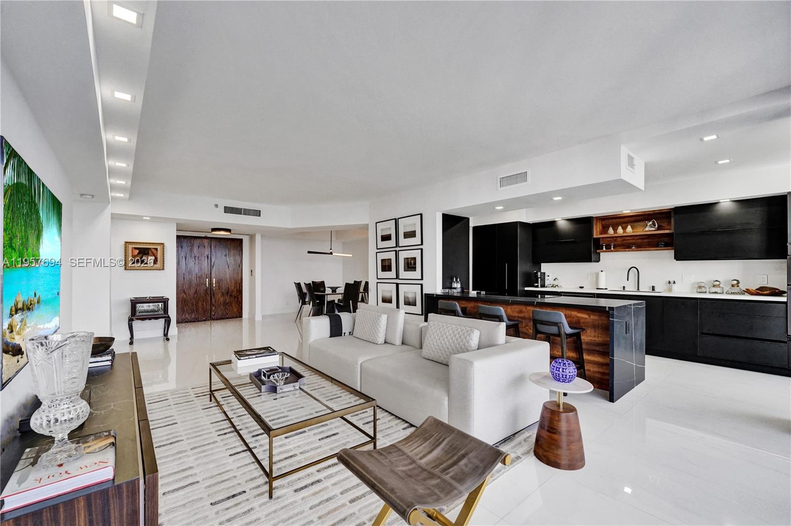 20281 E Country Club Dr # 1503