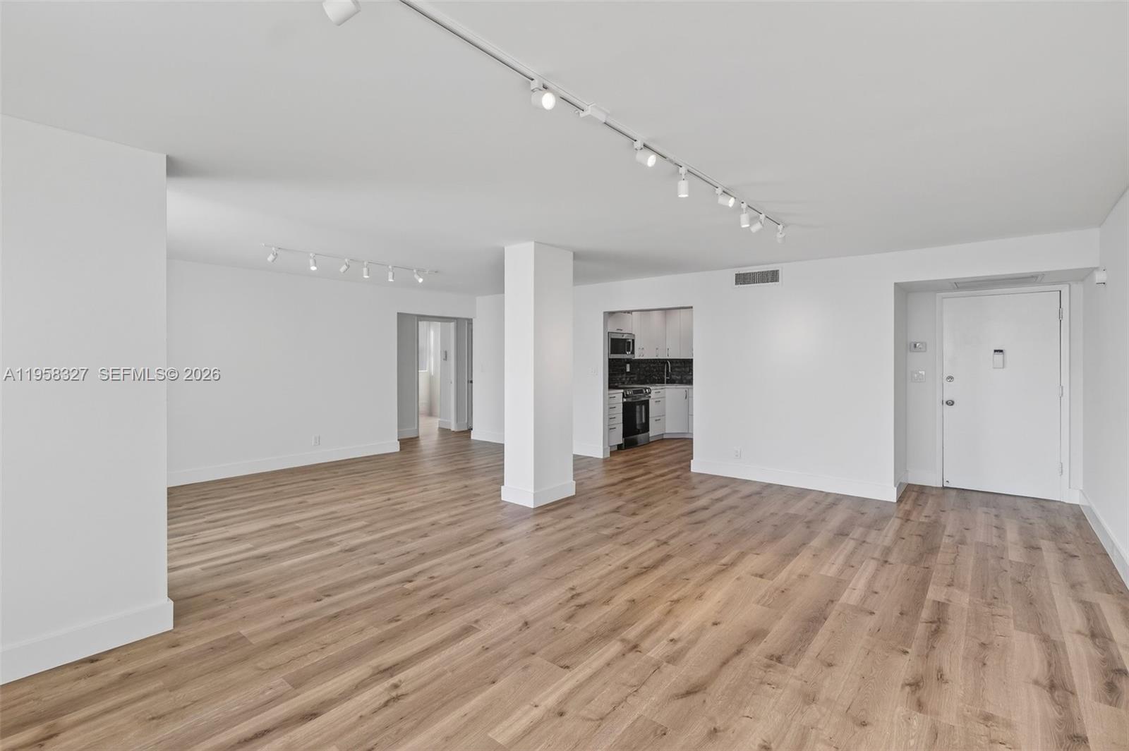 1410 S Ocean Dr # 808