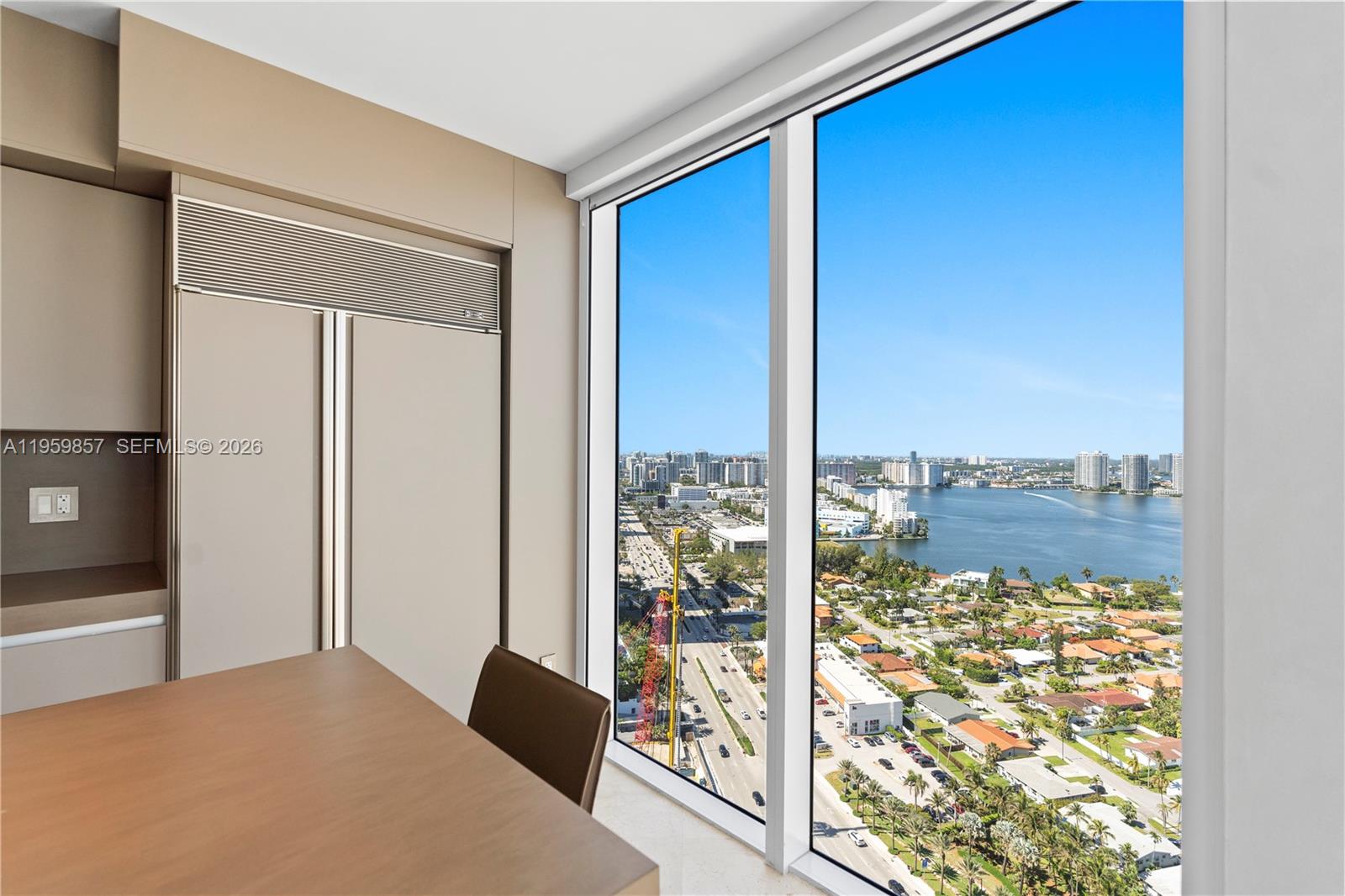 18911 Collins Ave # 3307