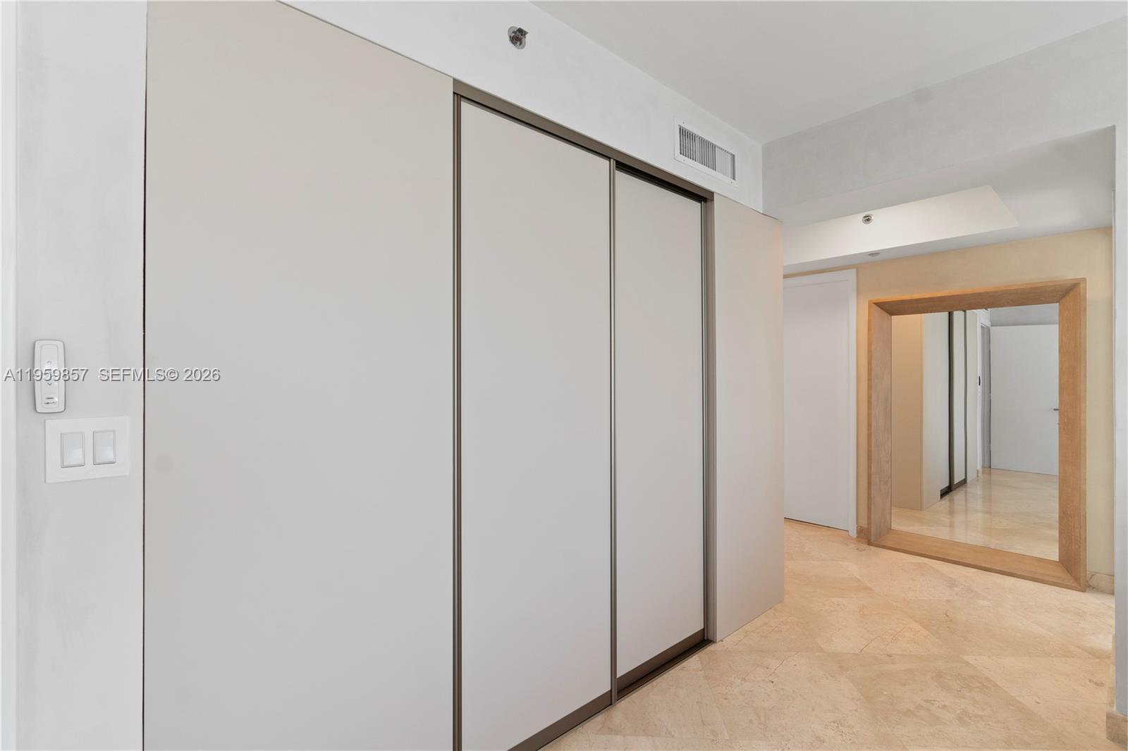 18911 Collins Ave # 3307