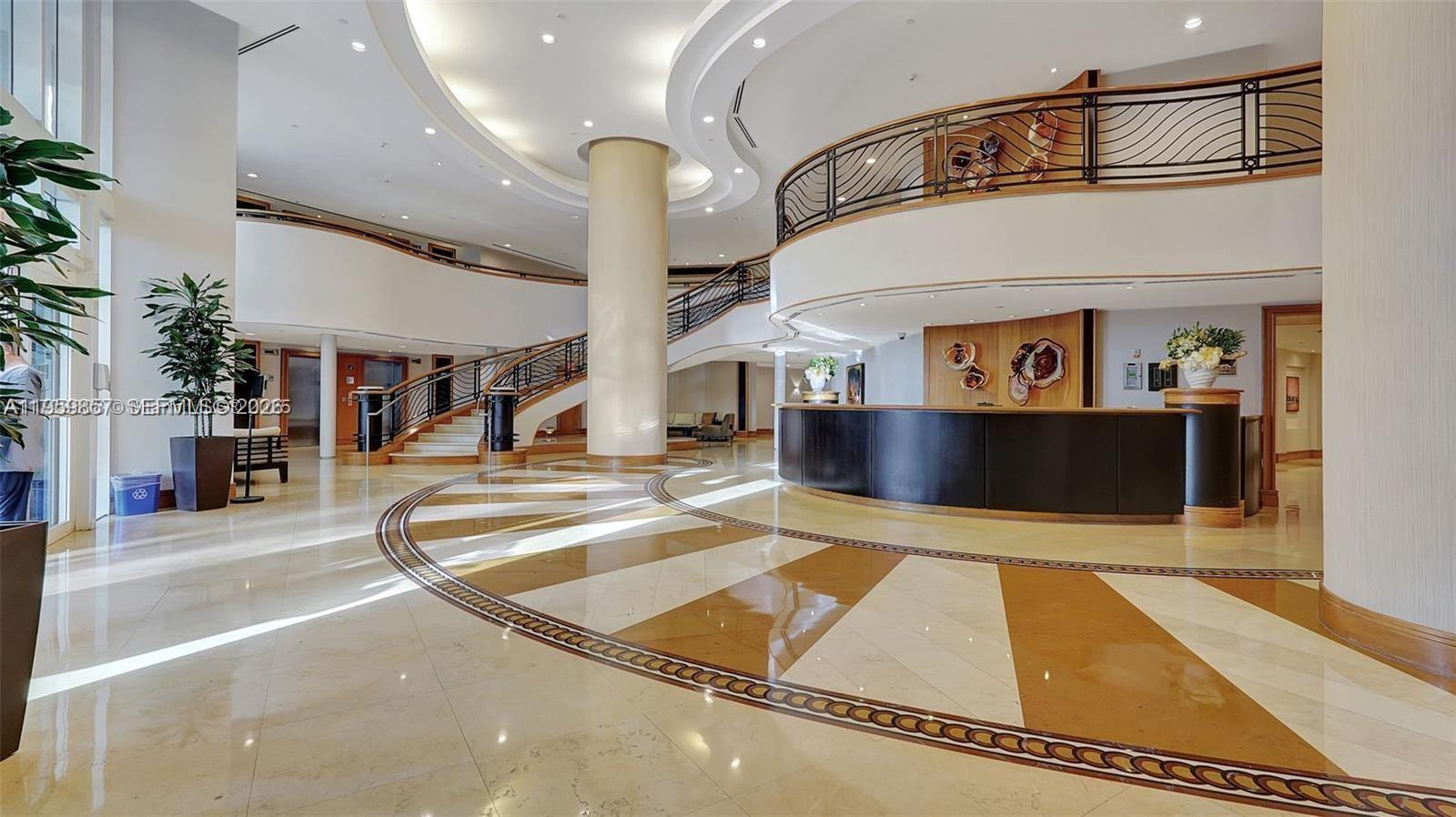 18911 Collins Ave # 3307