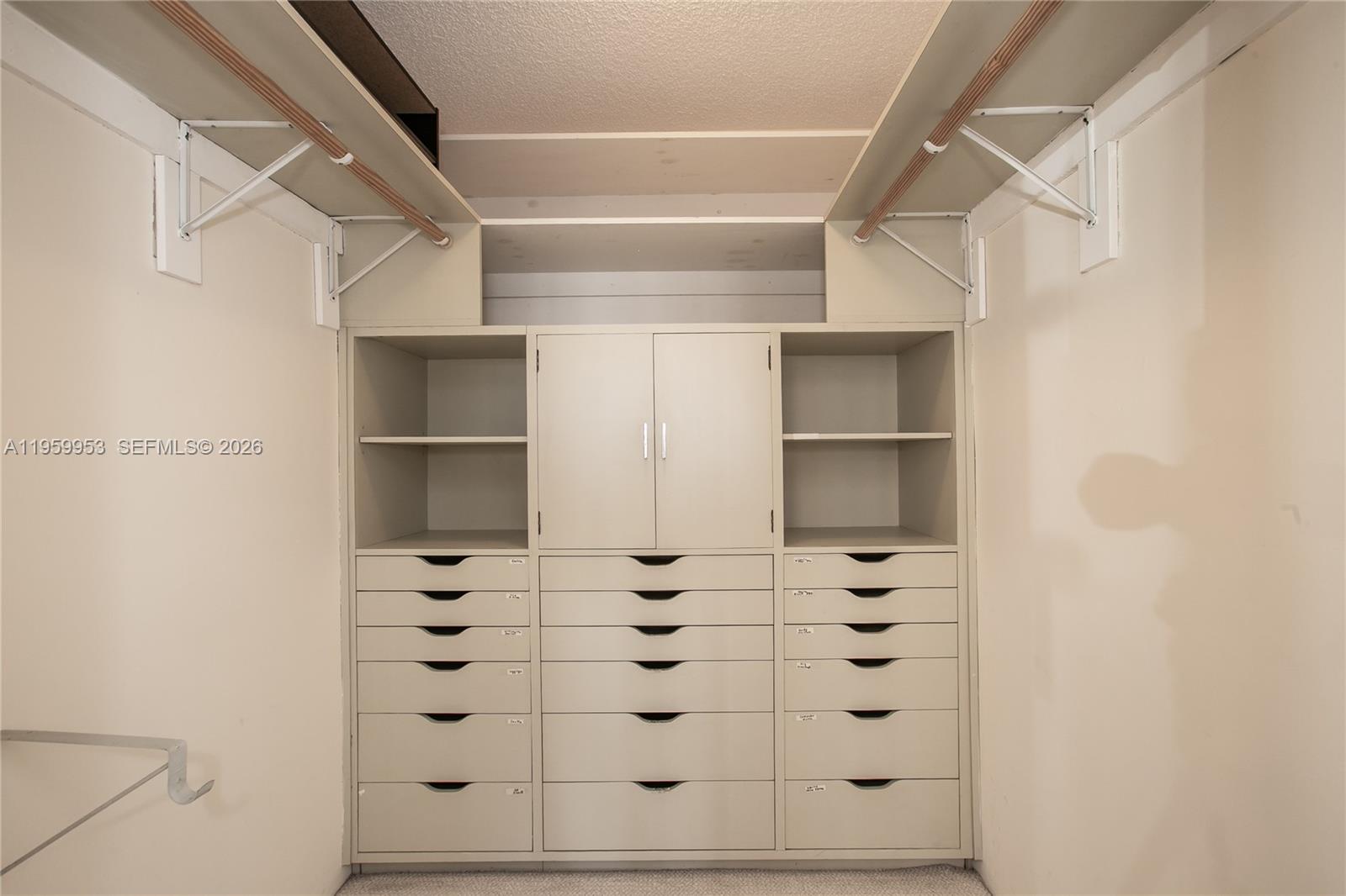 1800 NE 114th St # 1810